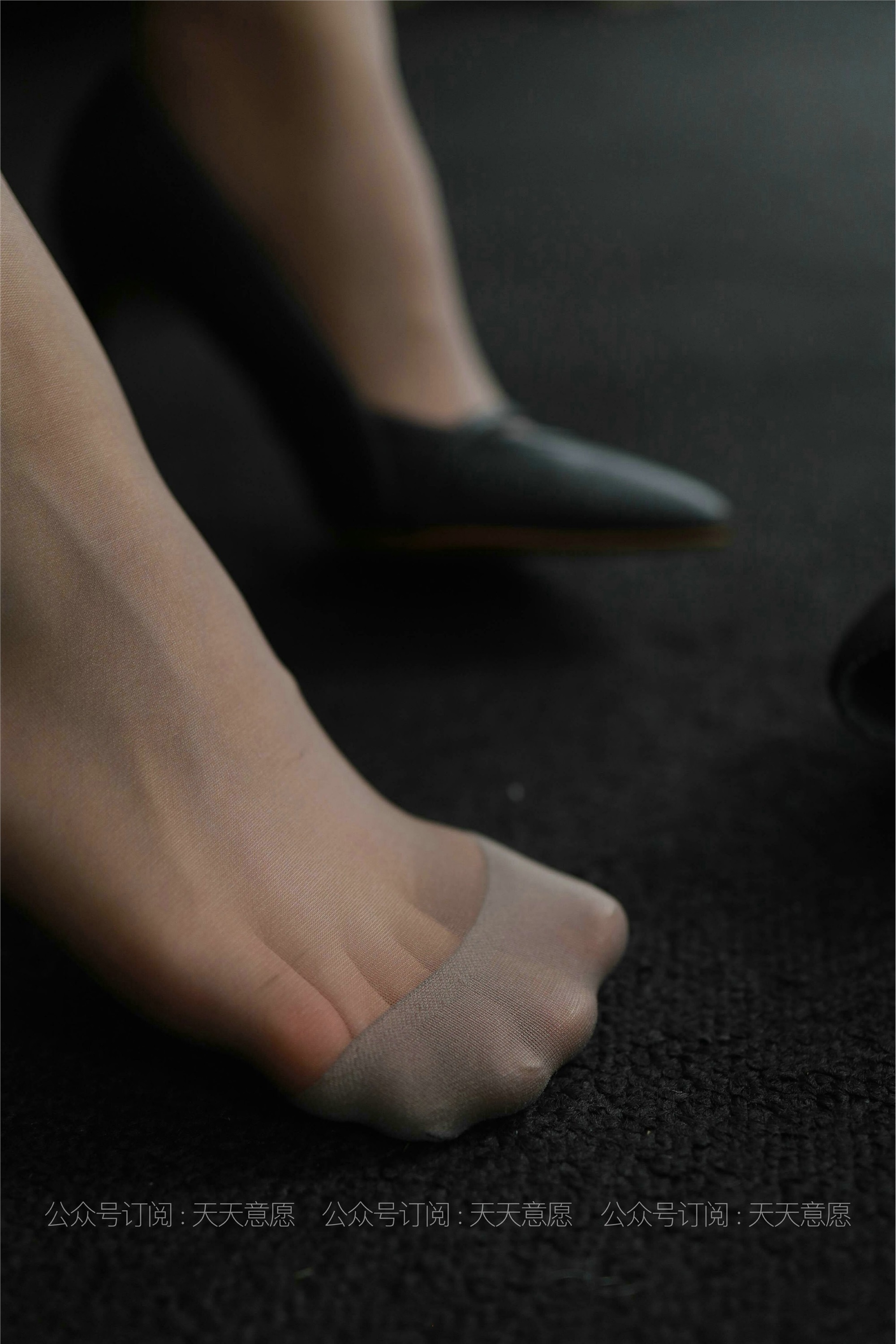 IESS异思趣向  2021.08.08 丝享家883：小婕《美女开例会》